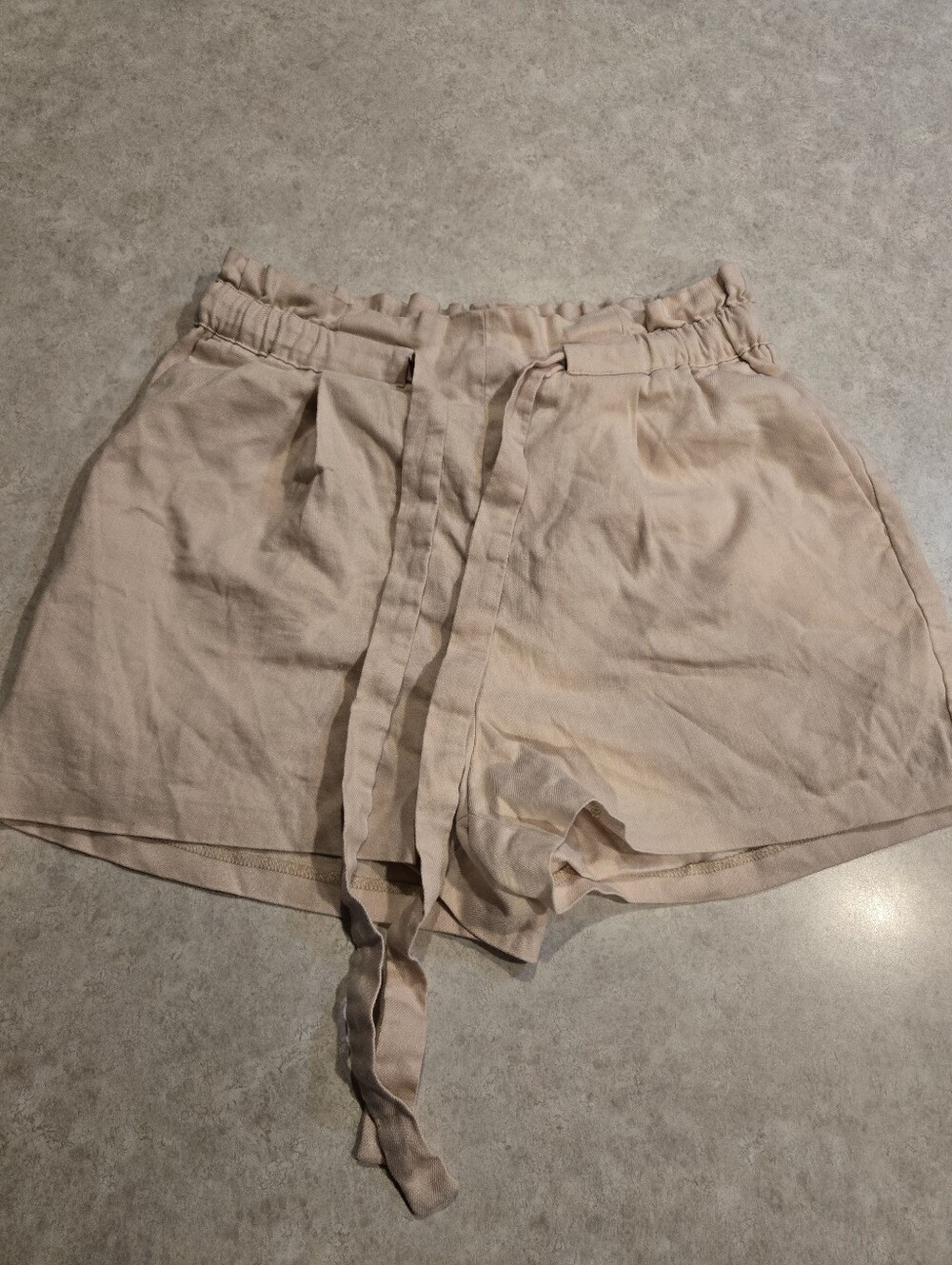 Express Women's High Rise Shorts - Medium
